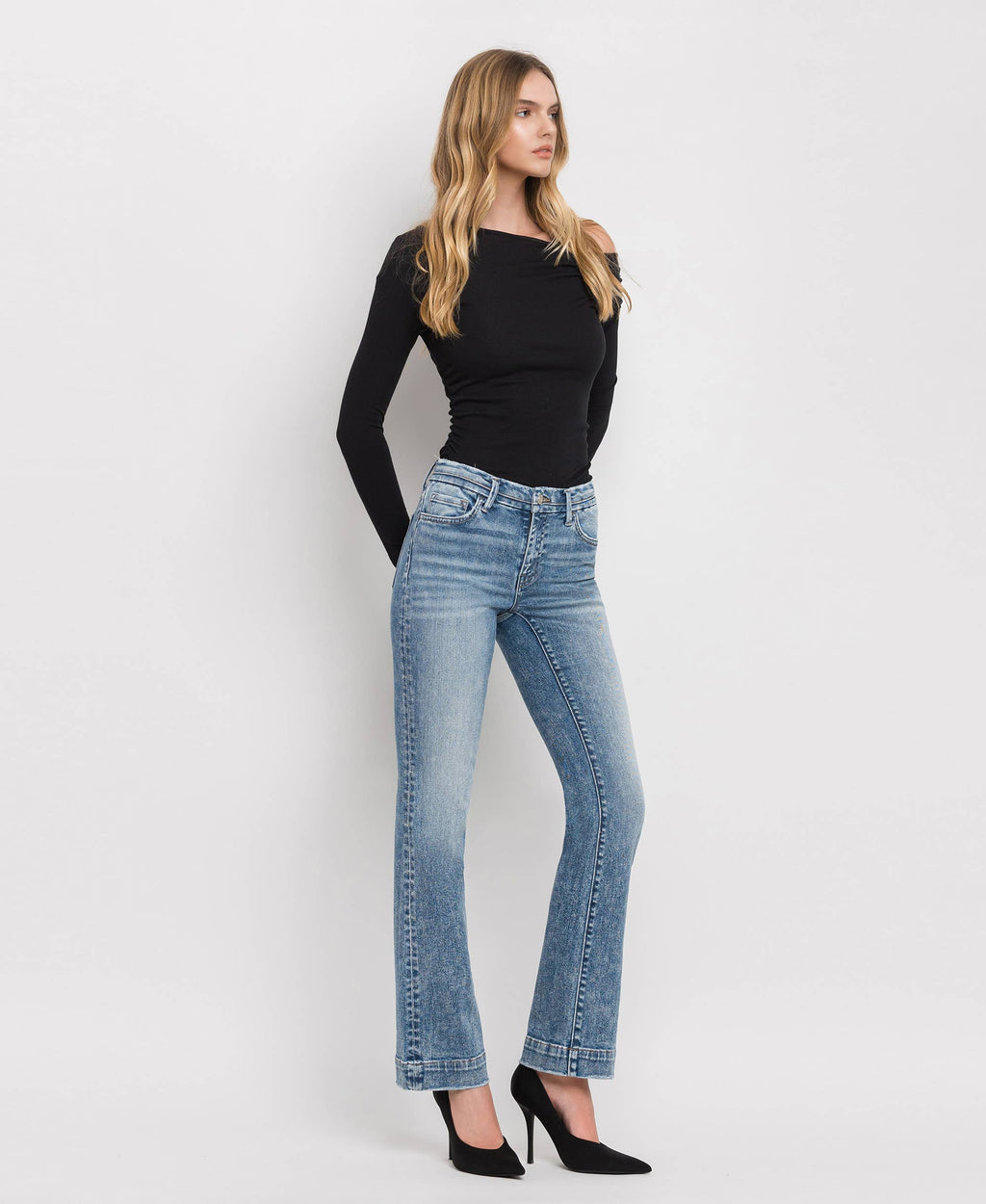 FLYING MONKEY MID RISE SEAMLESS WAISTBAND BOOTCUT JEANS