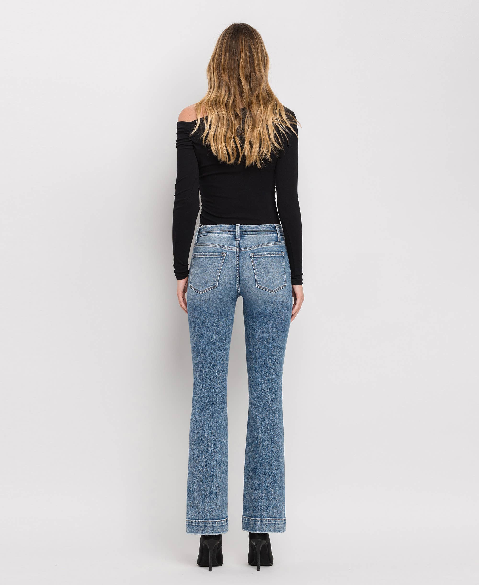 FLYING MONKEY MID RISE SEAMLESS WAISTBAND BOOTCUT JEANS